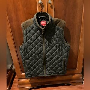Coleman Quilted Vest in Black  with Brown Shoulders Size XLarge